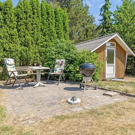 Two-bedroom In Højby