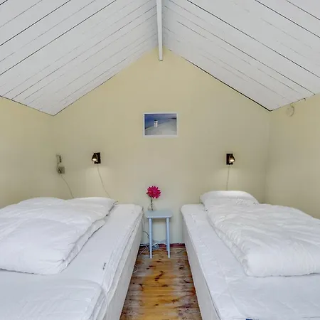 Prázdninový dům Two-bedroom In